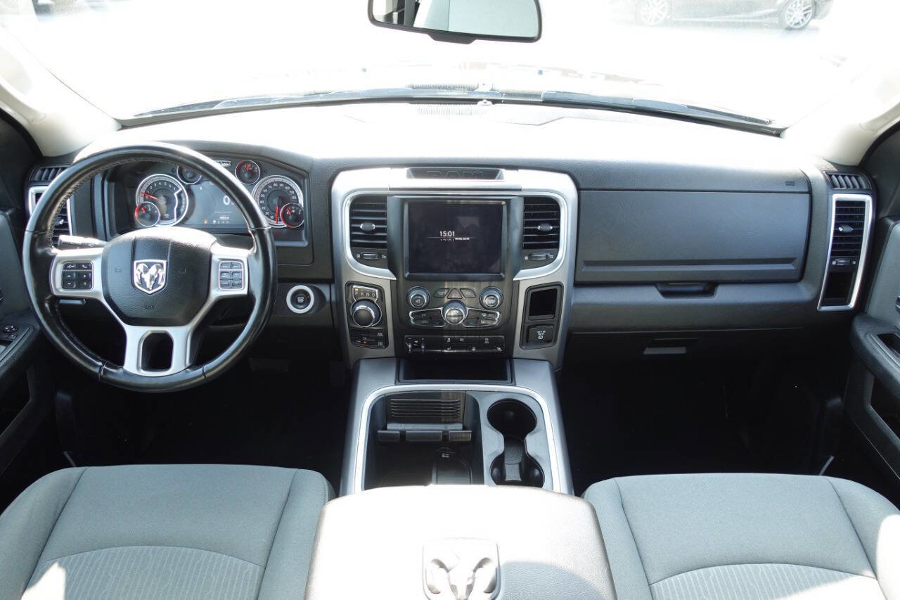 Used 2022 RAM 1500 Classic SLT w/ Electronics Convenience Group image 45
