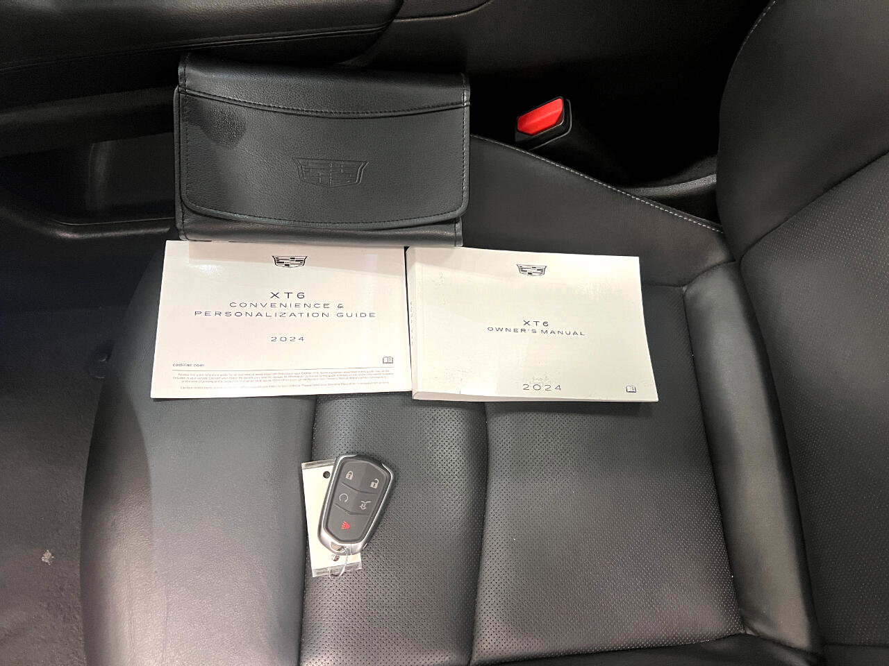 Used 2024 Cadillac XT6 Premium Luxury image 58