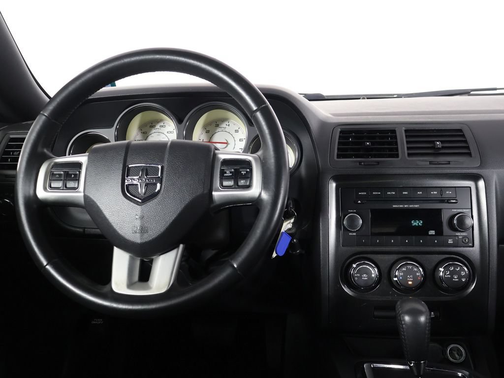 Used 2012 Dodge Challenger SXT RWD image 22