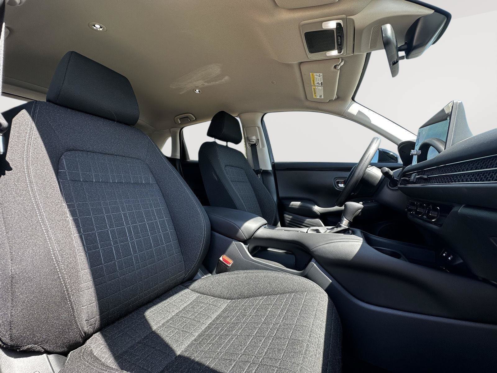 Certified 2026 Honda HR-V LX image 21