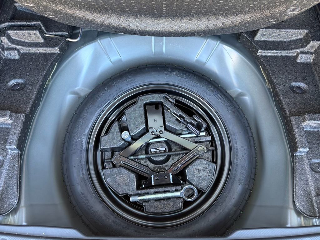 Certified 2023 Subaru Forester Limited image 33