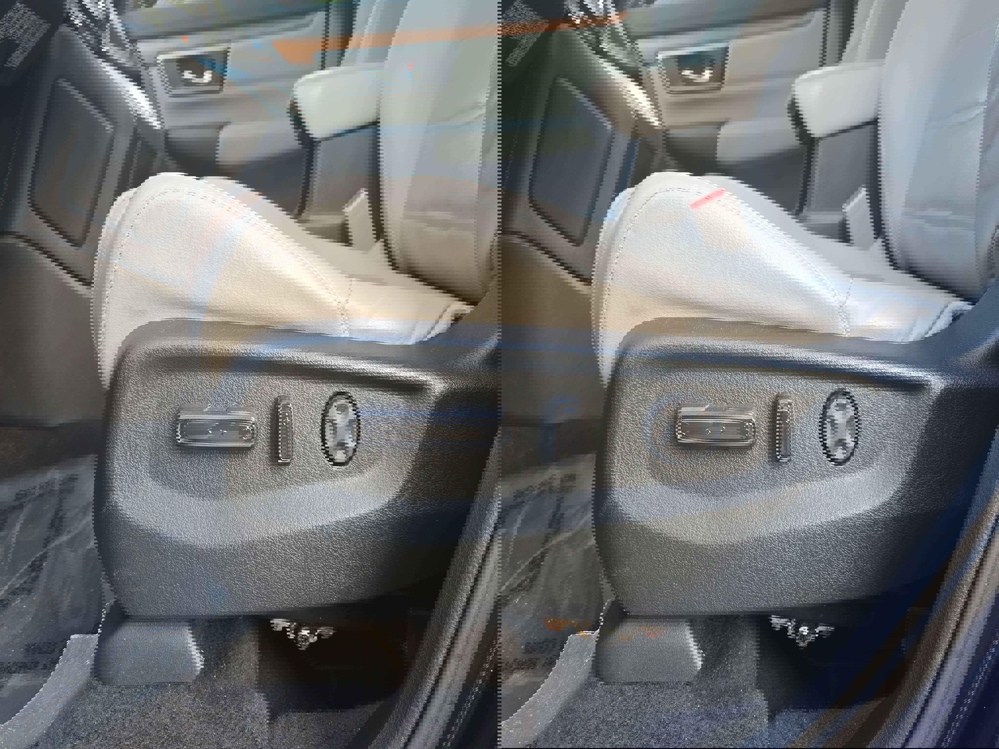 Used 2021 Honda CR-V EX-L image 27