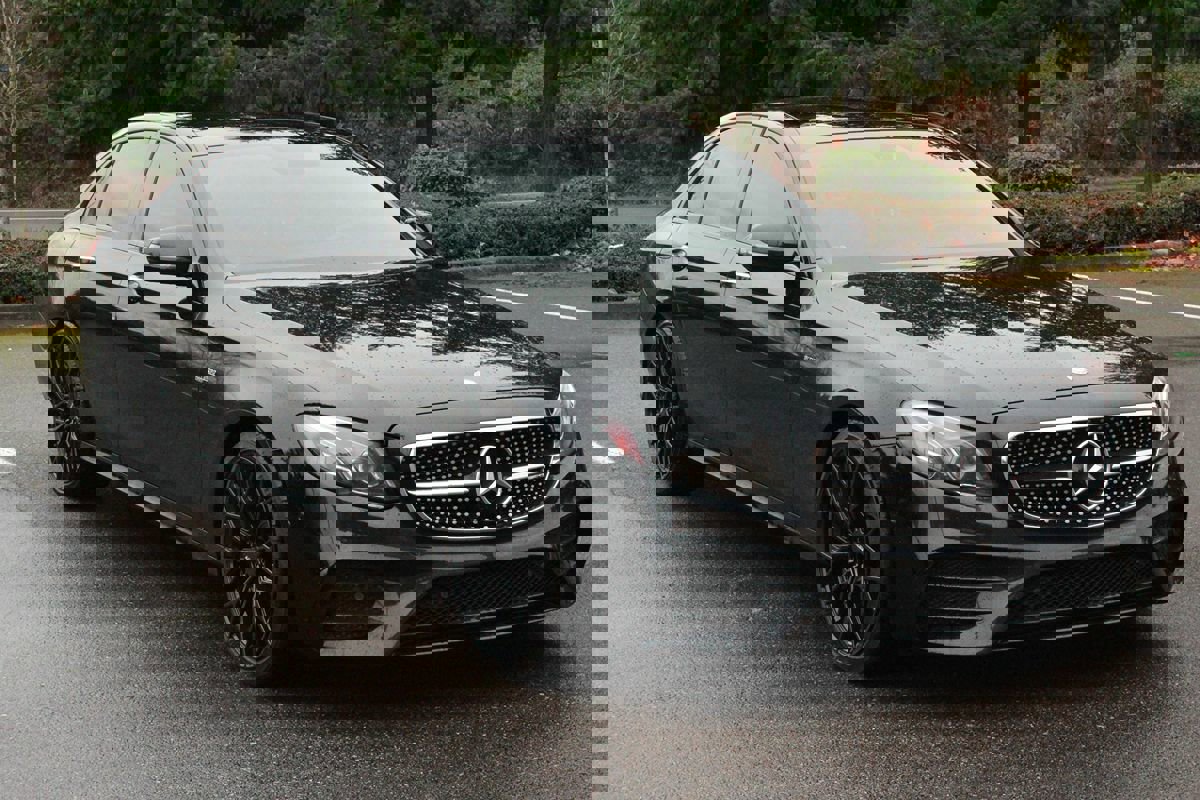 Used 2017 Mercedes-Benz E 43 AMG 4MATIC Sedan image 3