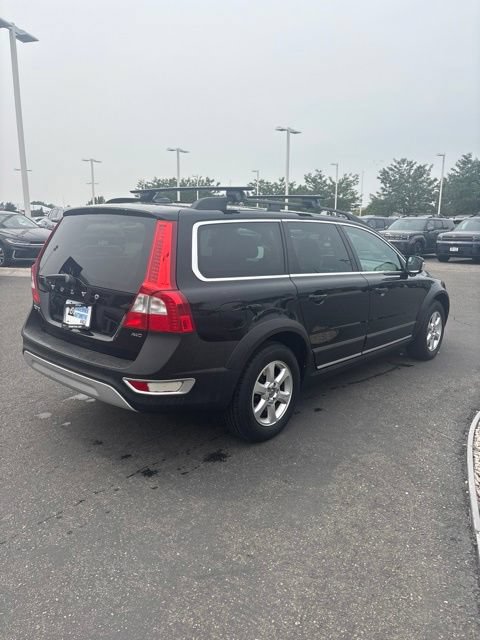Used 2013 Volvo XC70 3.2 AWD/4WD image 2