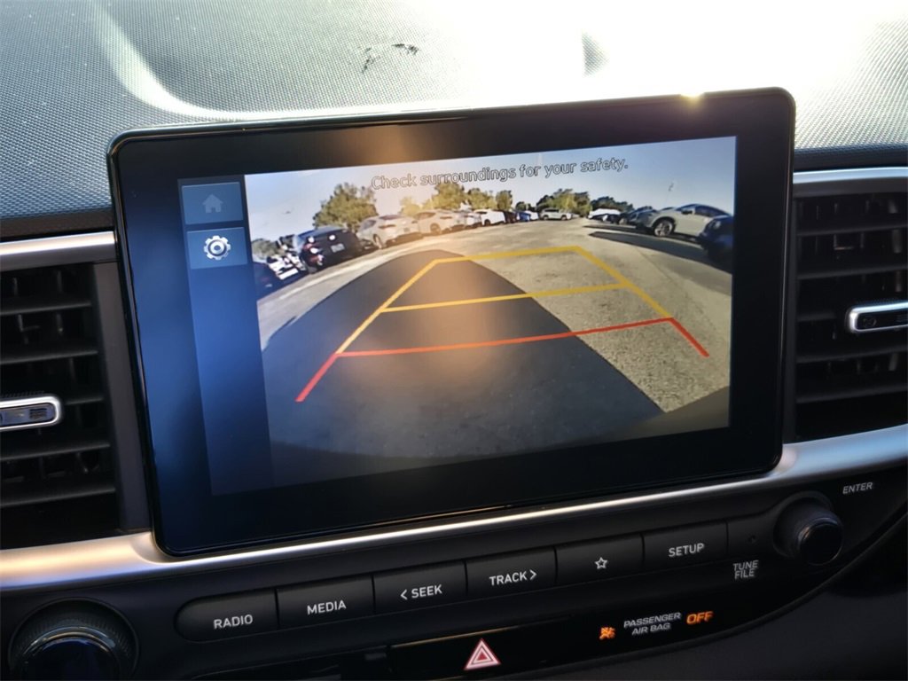 Certified 2024 Hyundai Venue SEL image 20