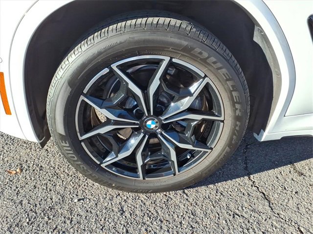 Used 2024 BMW X3 xDrive30i w/ Premium Package image 9