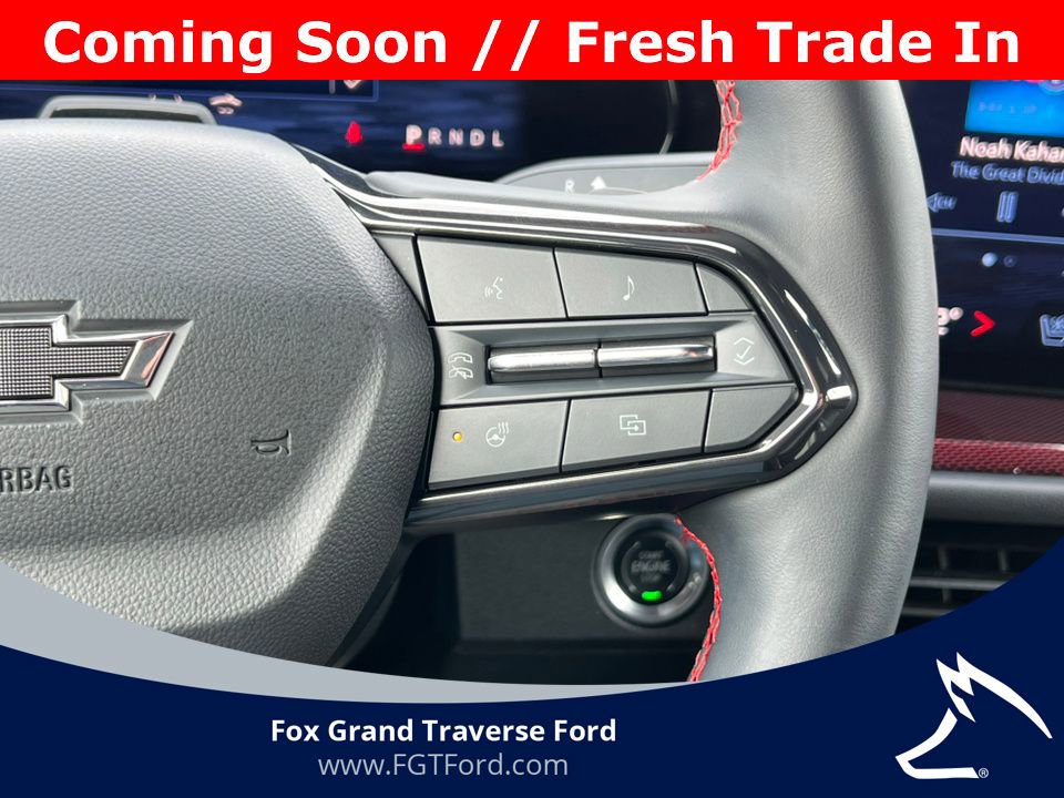 Used 2024 Chevrolet Traverse RS image 23