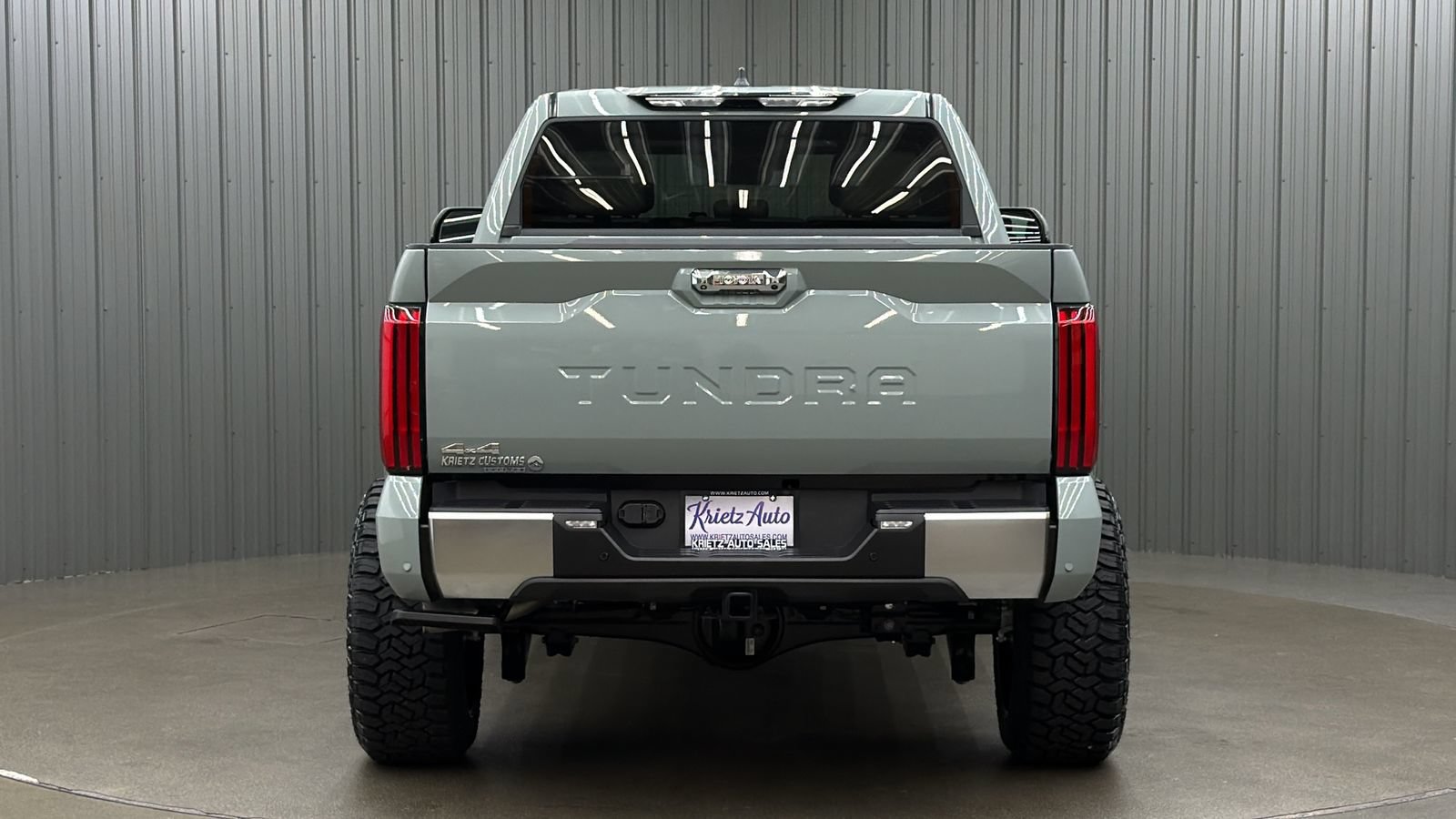 Used 2026 Toyota Tundra Limited AWD/4WD image 4