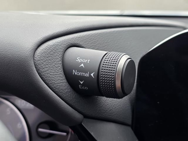 Certified 2024 Lexus ES 350 w/ Premium Package image 27