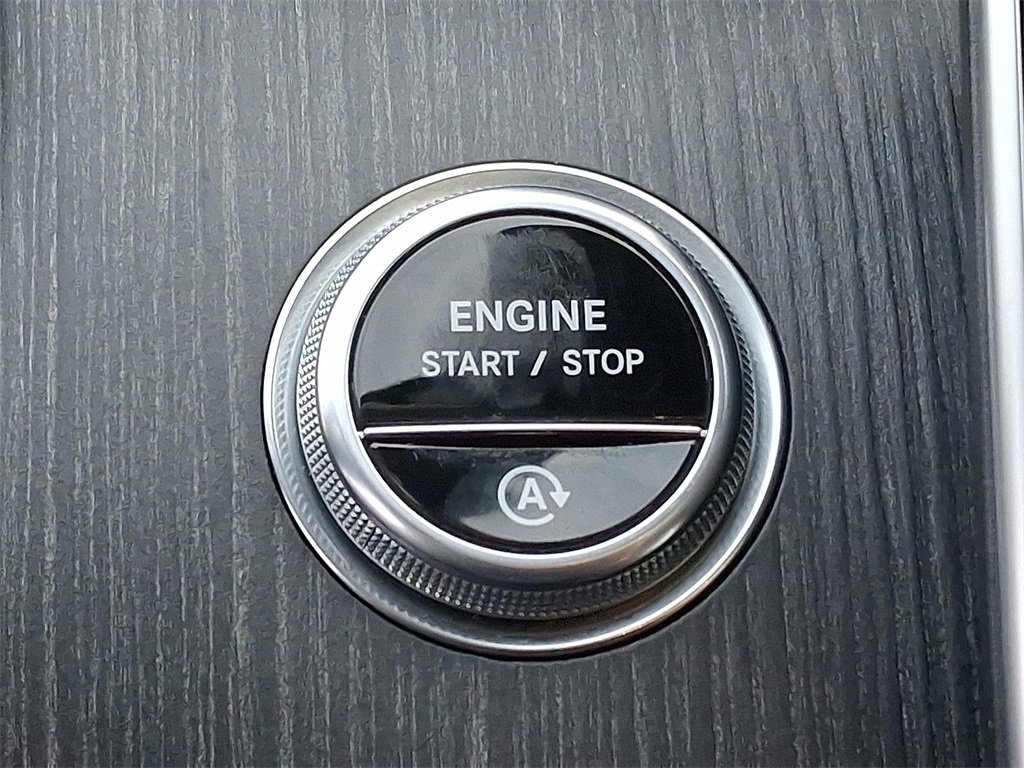 Used 2022 Mercedes-Benz C 300 C 300 image 22