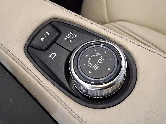 Certified 2019 INFINITI QX50 Luxe w/ Navigation Package image 23