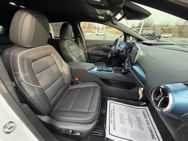 New 2026 Chevrolet Equinox EV LT image 39