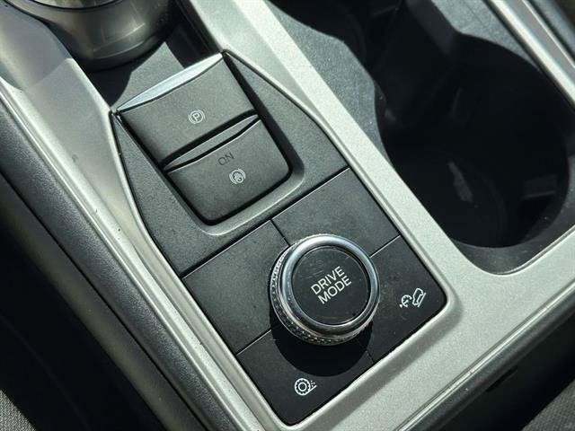 Used 2023 Ford Explorer XLT AWD/4WD image 21