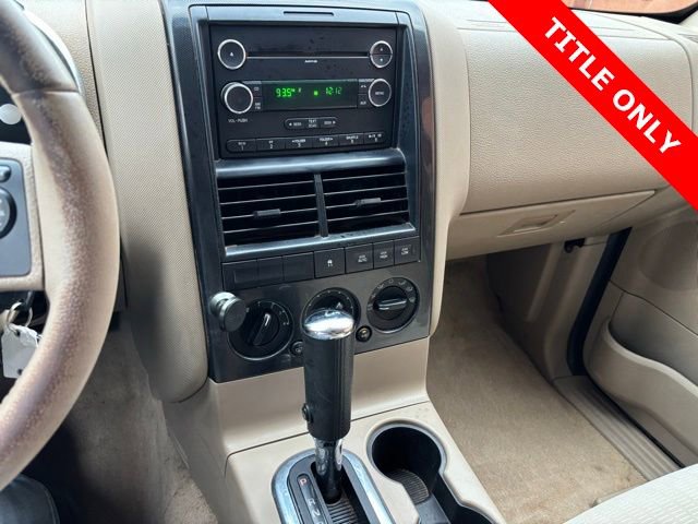 Used 2009 Ford Explorer XLT image 12