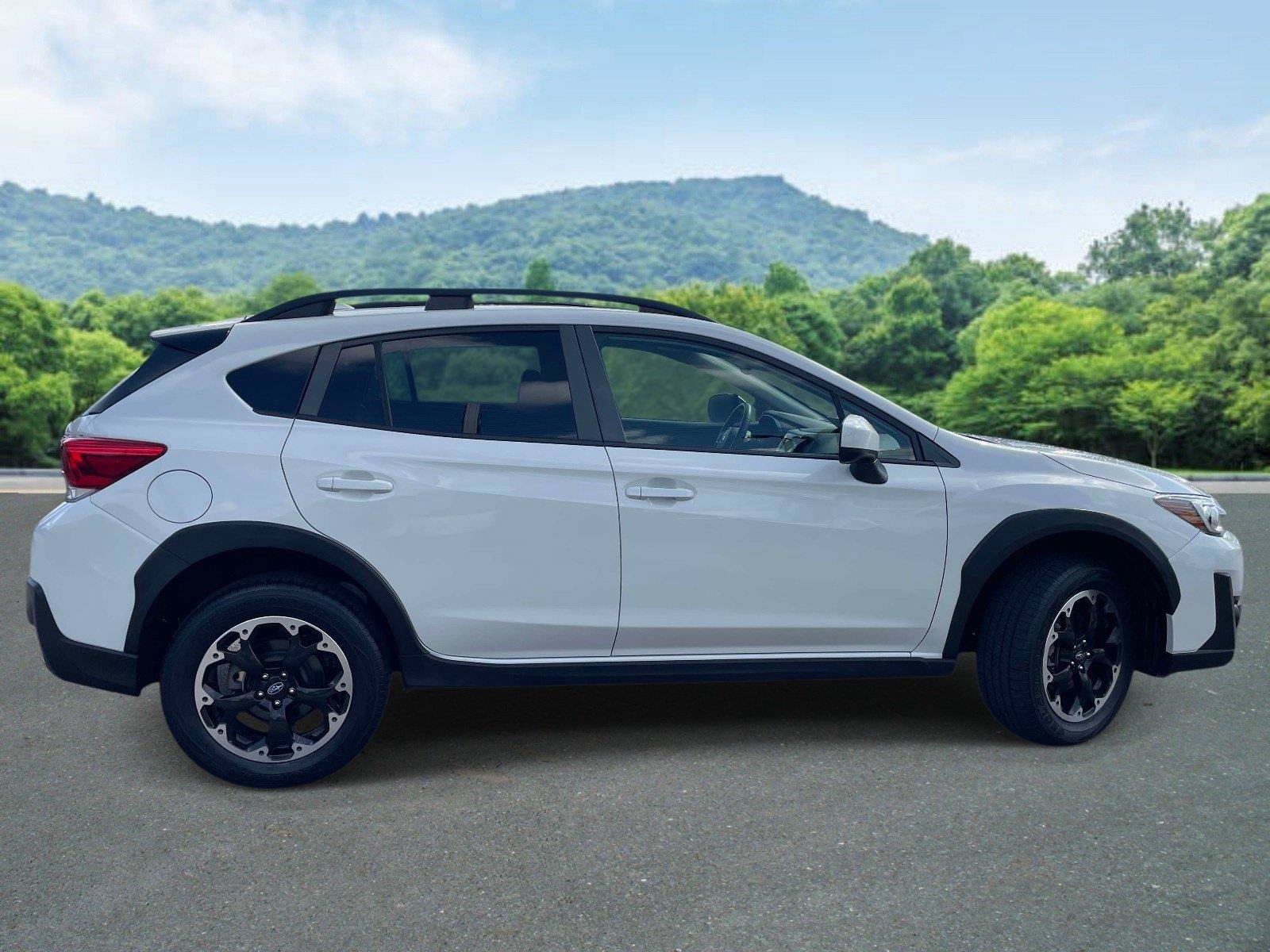Used 2023 Subaru Crosstrek 2.0i Premium AWD/4WD image 22
