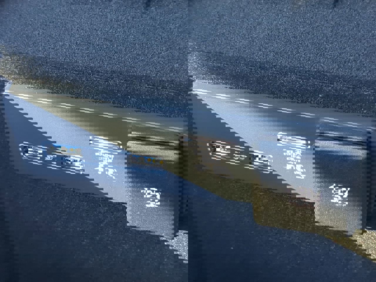 Used 2020 Land Rover Range Rover Velar R-Dynamic S image 21