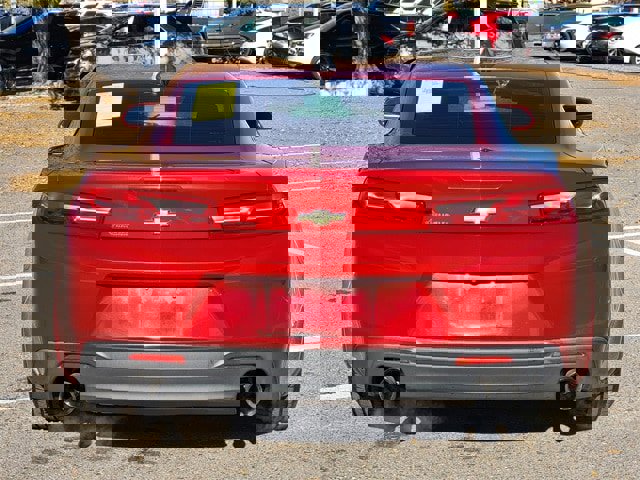 Used 2018 Chevrolet Camaro LT image 5