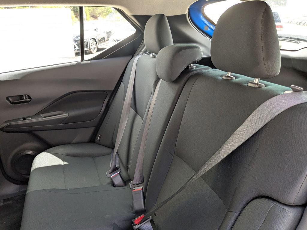 Certified 2025 Nissan Kicks Play S image 24