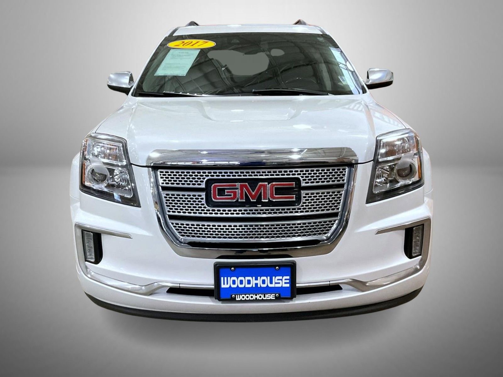 Used 2017 GMC Terrain Denali image 2