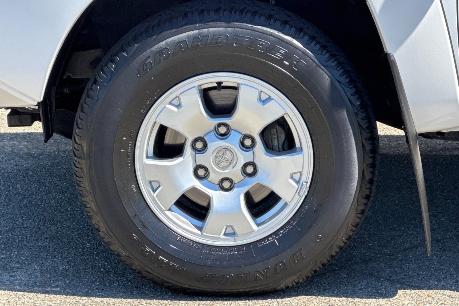 Used 2012 Toyota Tacoma PreRunner w/ SR5 Pkg RWD image 13
