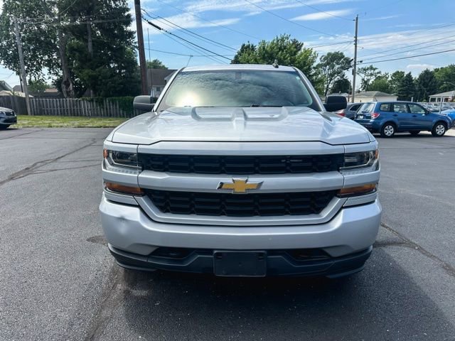 Used 2018 Chevrolet Silverado 1500 Custom w/ Custom Value Package AWD/4WD image 2