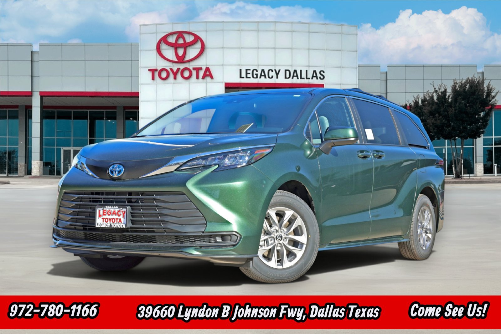 New 2026 Toyota Sienna XLE FWD image 1