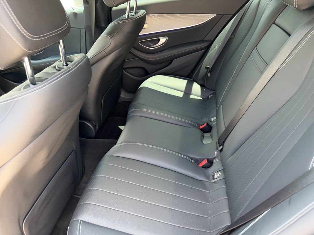 Used 2022 Mercedes-Benz E 350 Sedan image 26