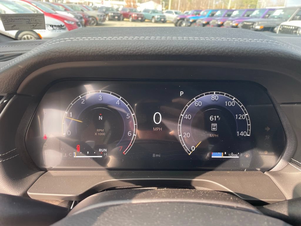 New 2026 Jeep Grand Cherokee Altitude AWD/4WD image 32