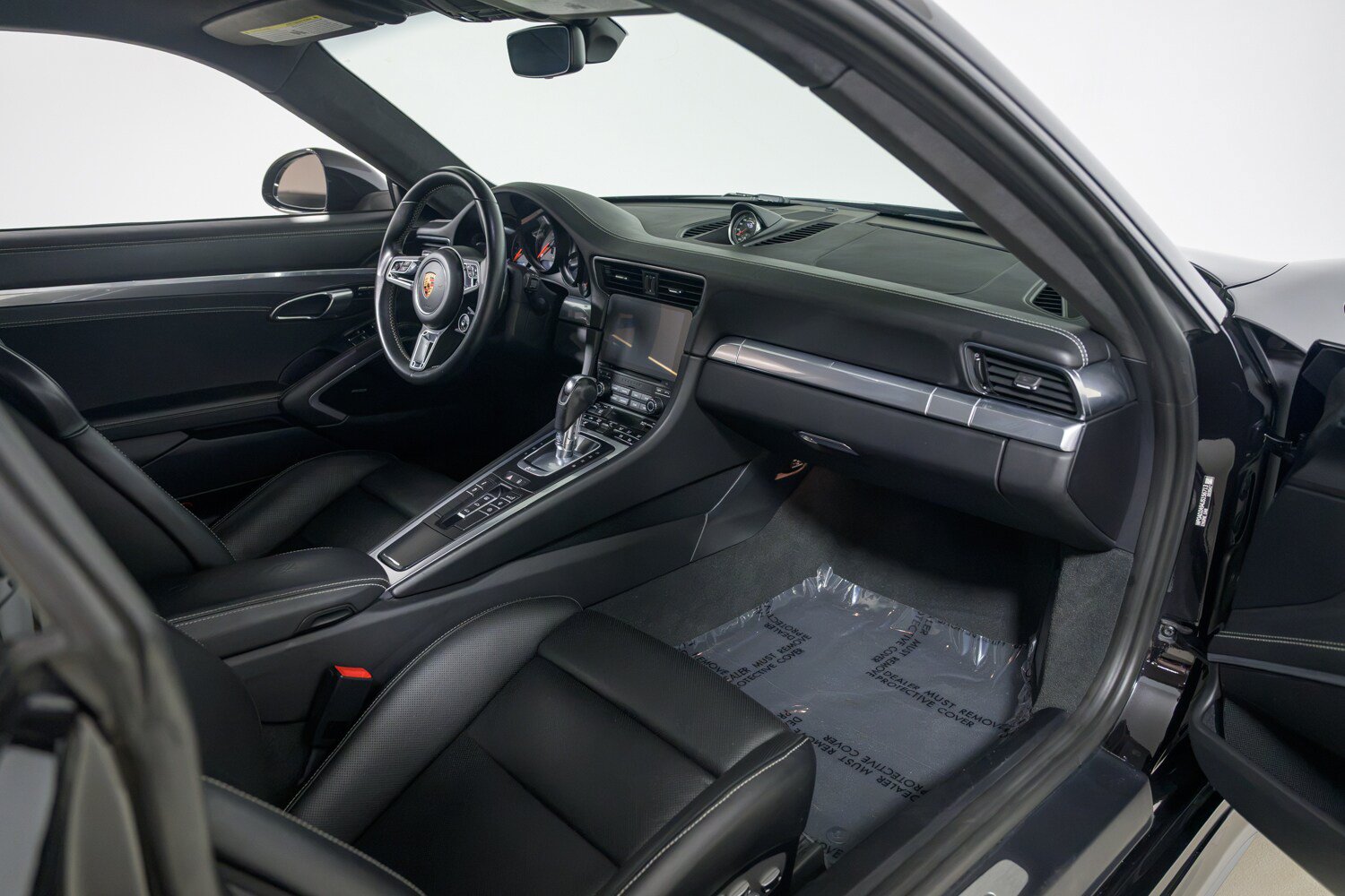 Used 2018 Porsche 911 Turbo AWD/4WD image 26