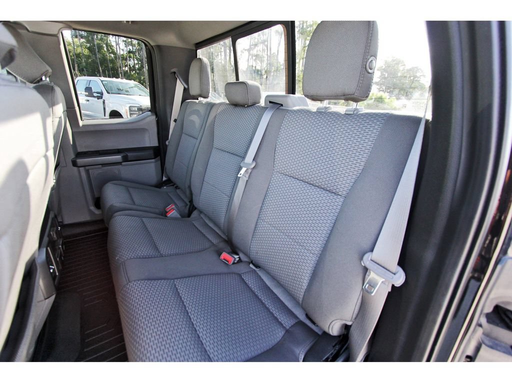Used 2019 Ford F150 XLT w/ Equipment Group 302A Luxury AWD/4WD image 10