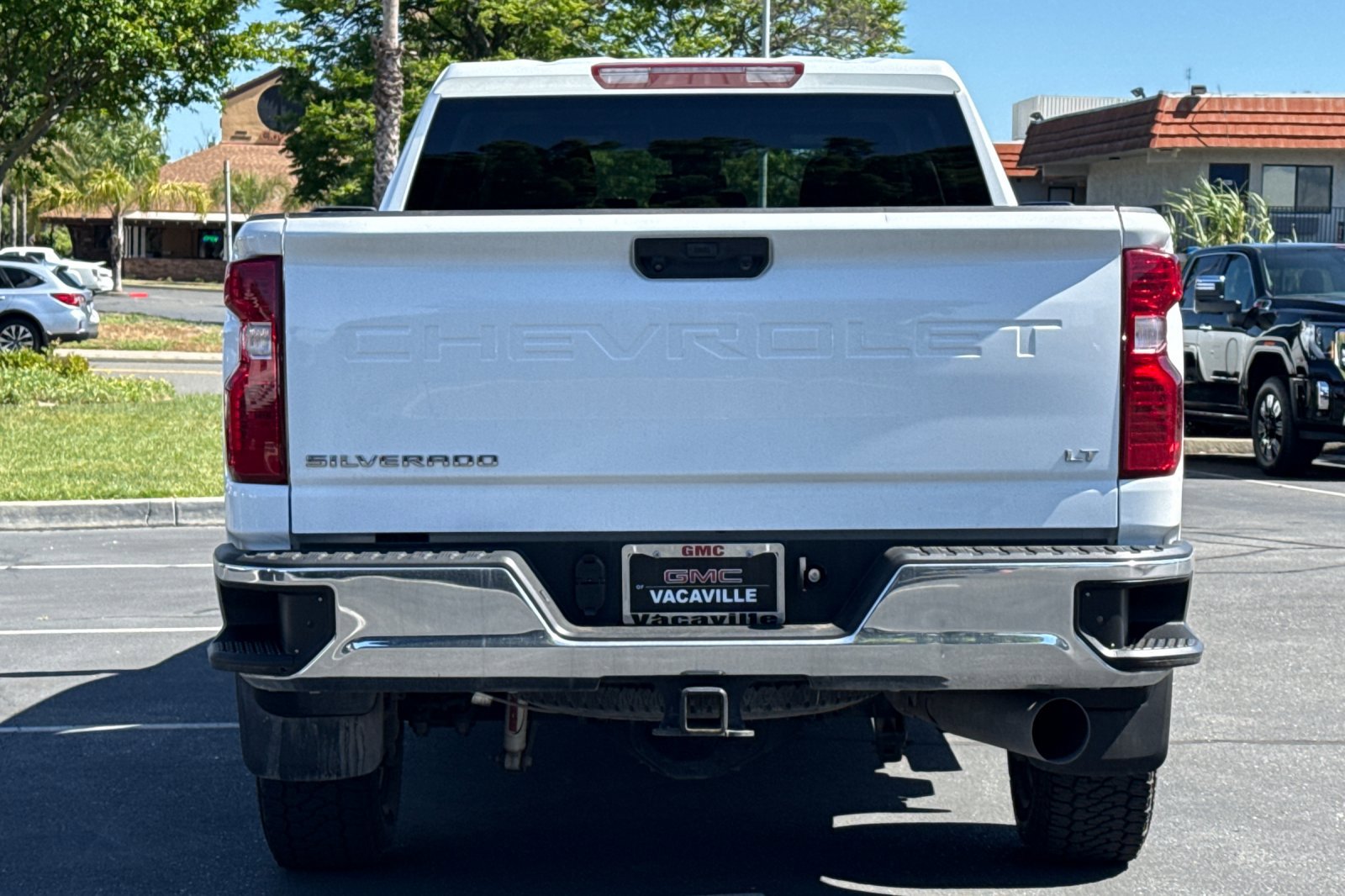 Used 2024 Chevrolet Silverado 2500 LT w/ Convenience Package image 6