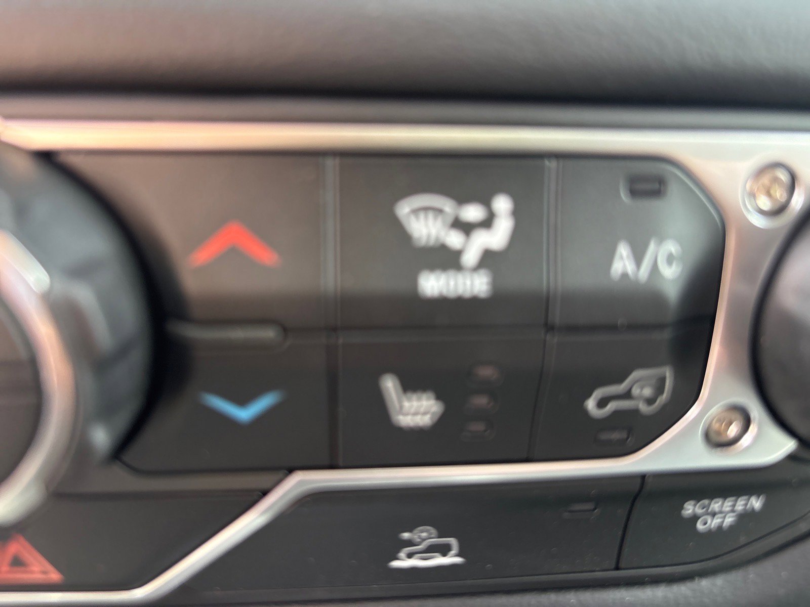 New 2026 Jeep Wrangler Sahara w/ Technology Group image 17