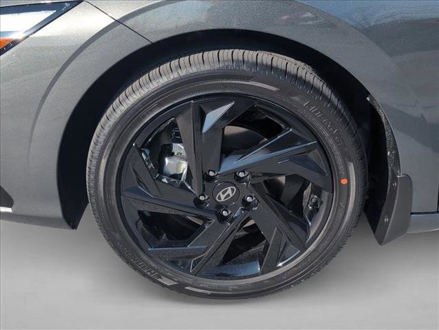 New 2026 Hyundai Elantra SEL Sport Premium image 10