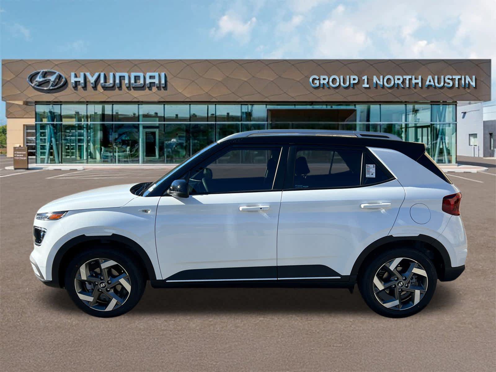 Used 2025 Hyundai Venue Limited FWD image 8