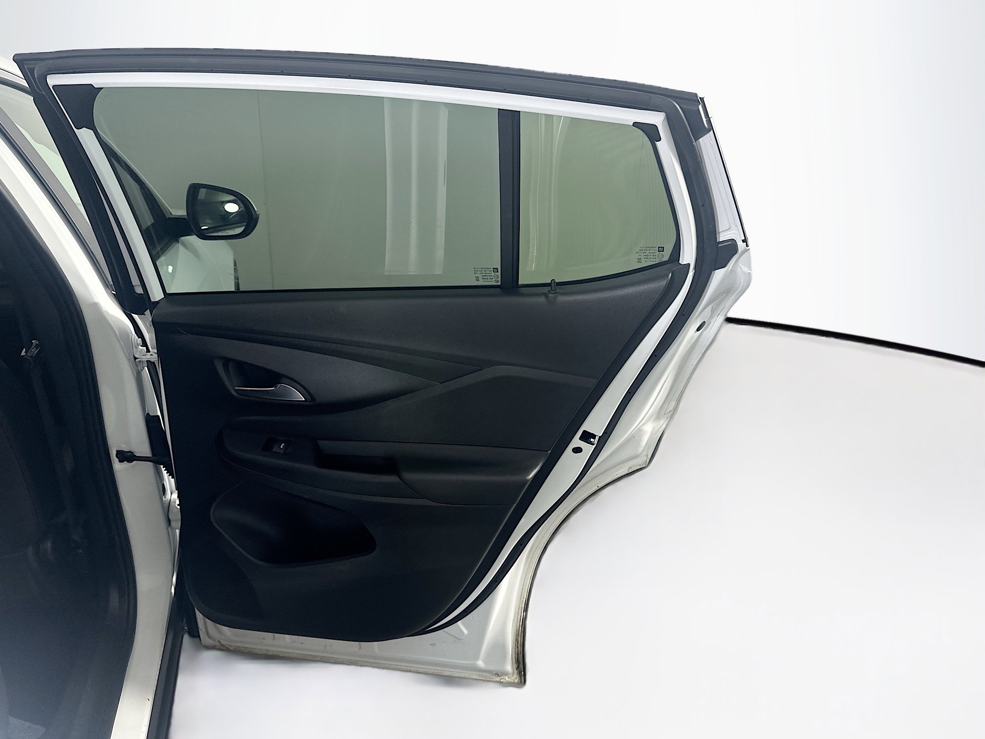 Used 2025 Buick Envista Preferred FWD image 29