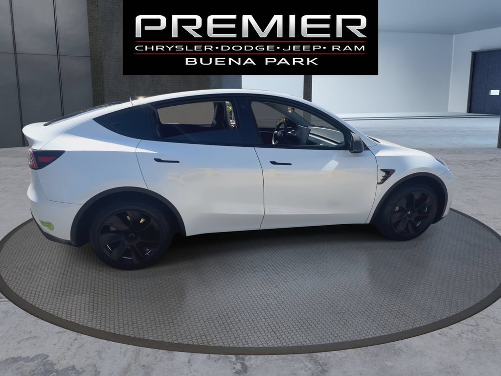 Used 2023 Tesla Model Y Long Range AWD/4WD image 8