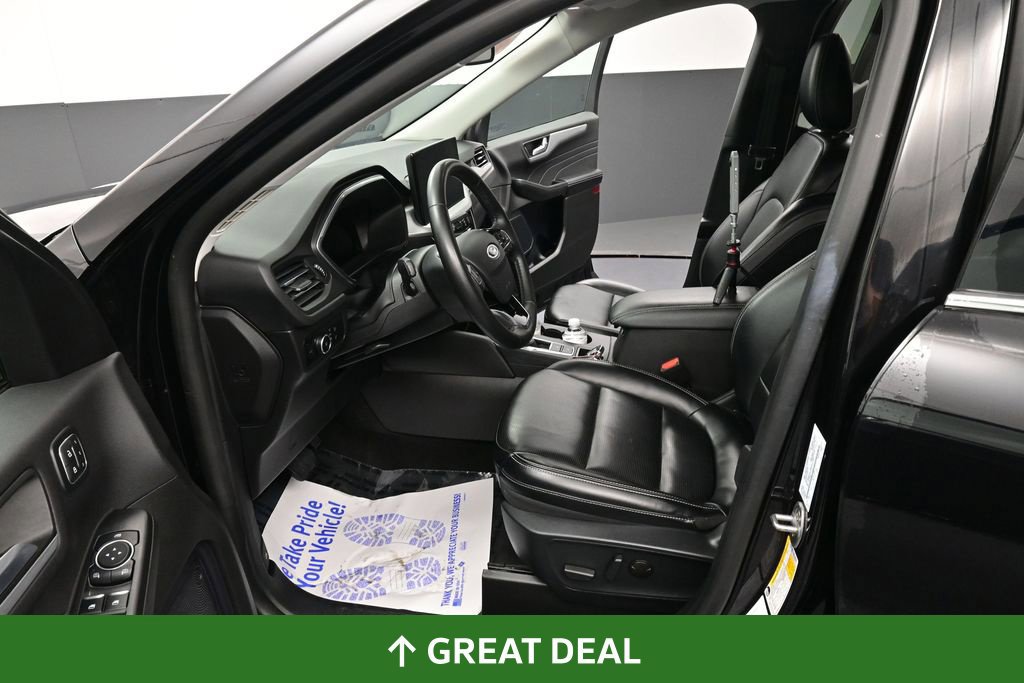 Used 2024 Ford Escape Platinum AWD/4WD image 34