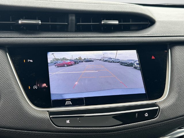 Certified 2023 Cadillac XT5 Premium Luxury AWD/4WD image 12