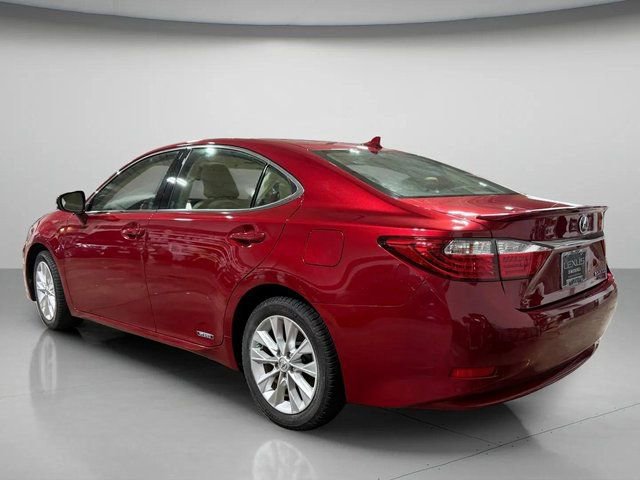 Used 2014 Lexus ES 300h image 6