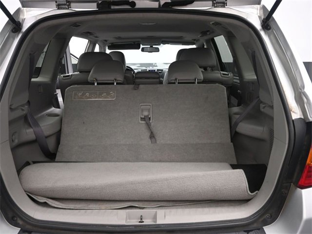 Used 2010 Toyota Highlander SE image 14