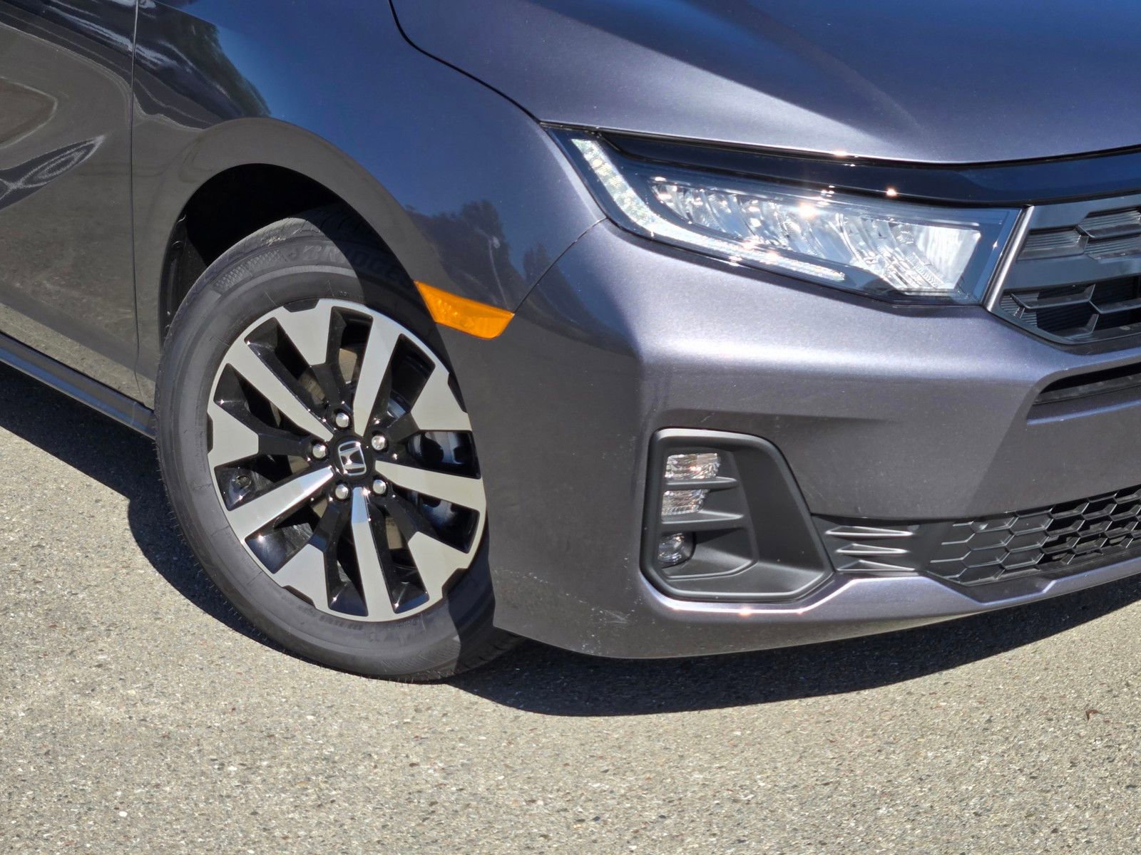 New 2026 Honda Odyssey EX-L image 9