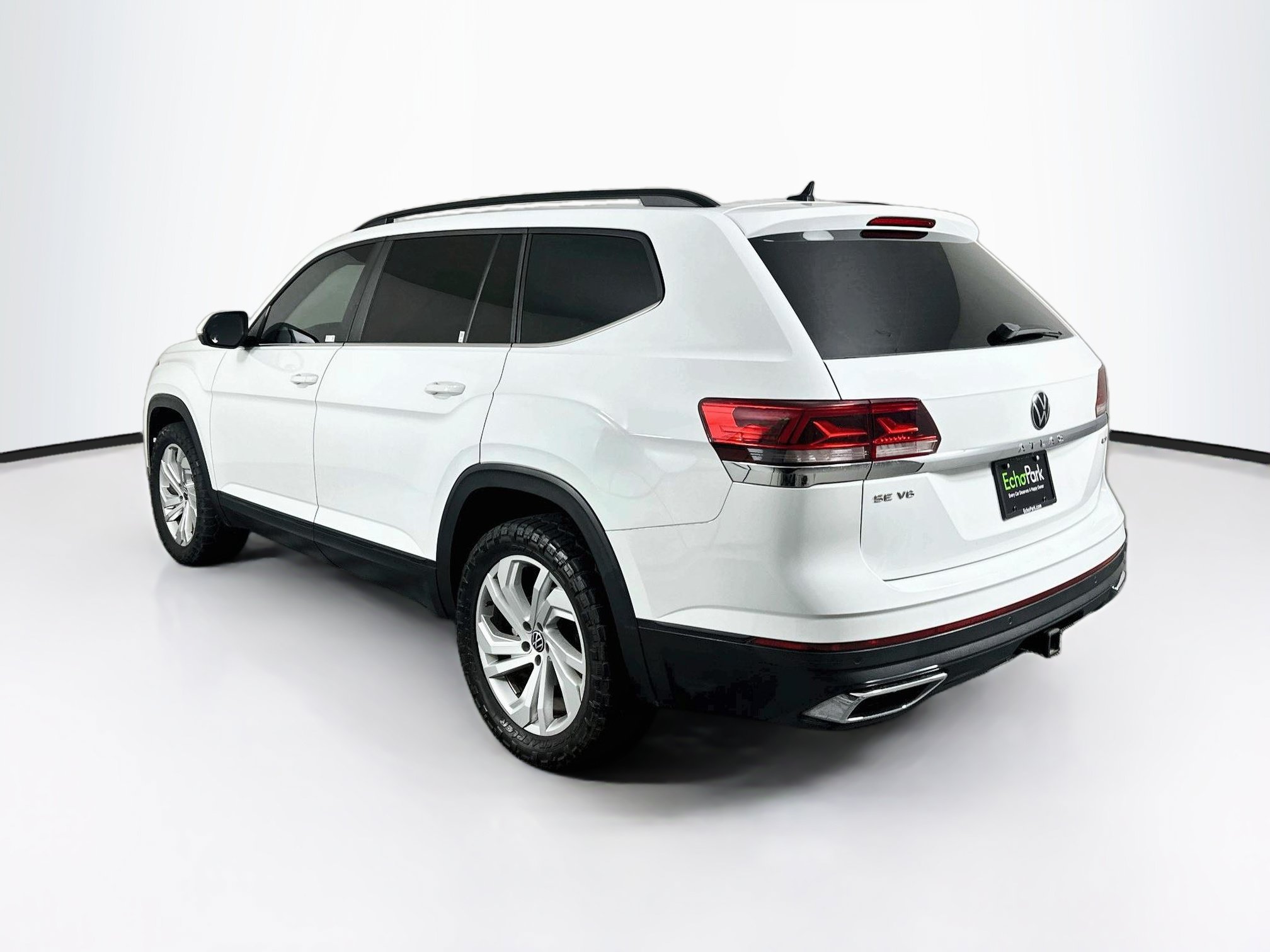 Used 2023 Volkswagen Atlas SE w/ Panoramic Sunroof Package AWD/4WD image 5