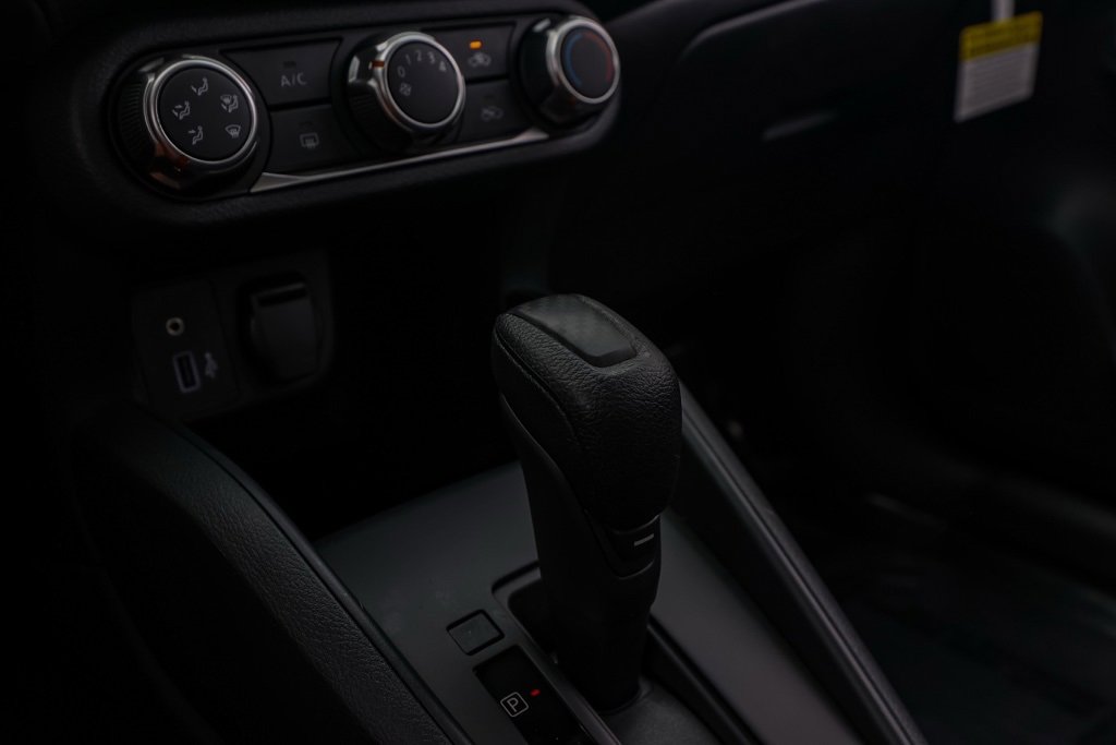 New 2025 Nissan Versa S image 30