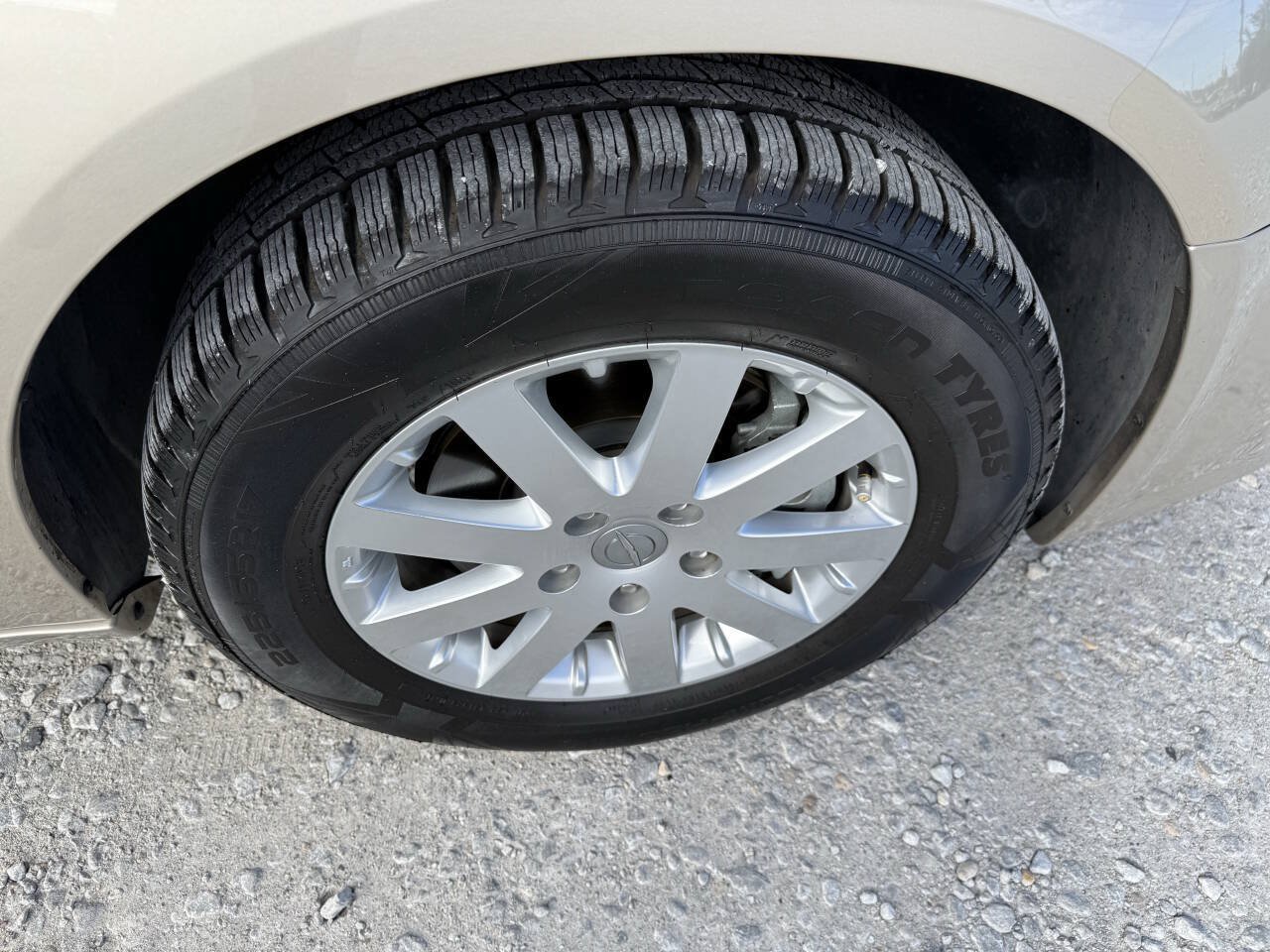 Used 2015 Chrysler Town & Country Touring w/ Driver Convenience Group FWD image 12