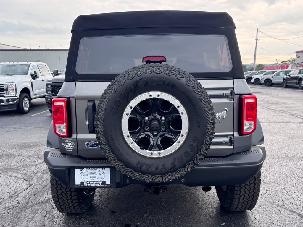 Used 2023 Ford Bronco Black Diamond w/ Sasquatch Package AWD/4WD image 6