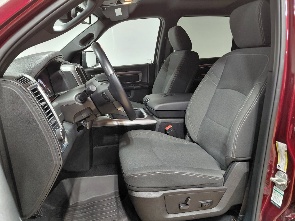 Used 2023 RAM 1500 Warlock AWD/4WD image 15