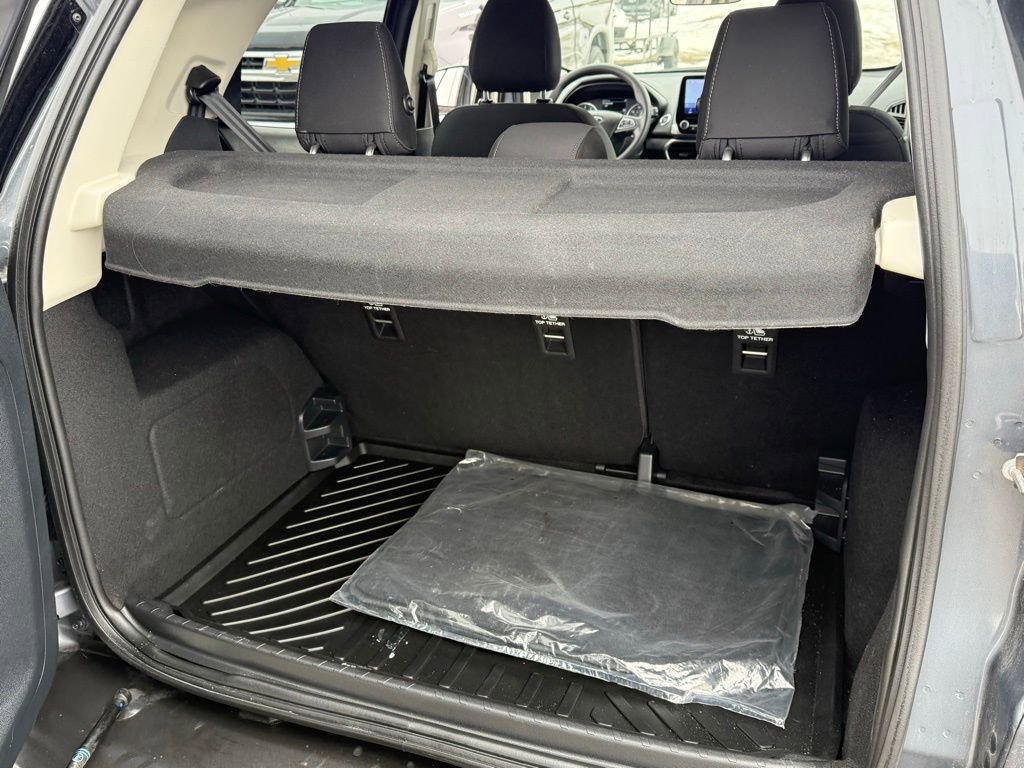 Used 2022 Ford EcoSport SE w/ SE Convenience Package image 18
