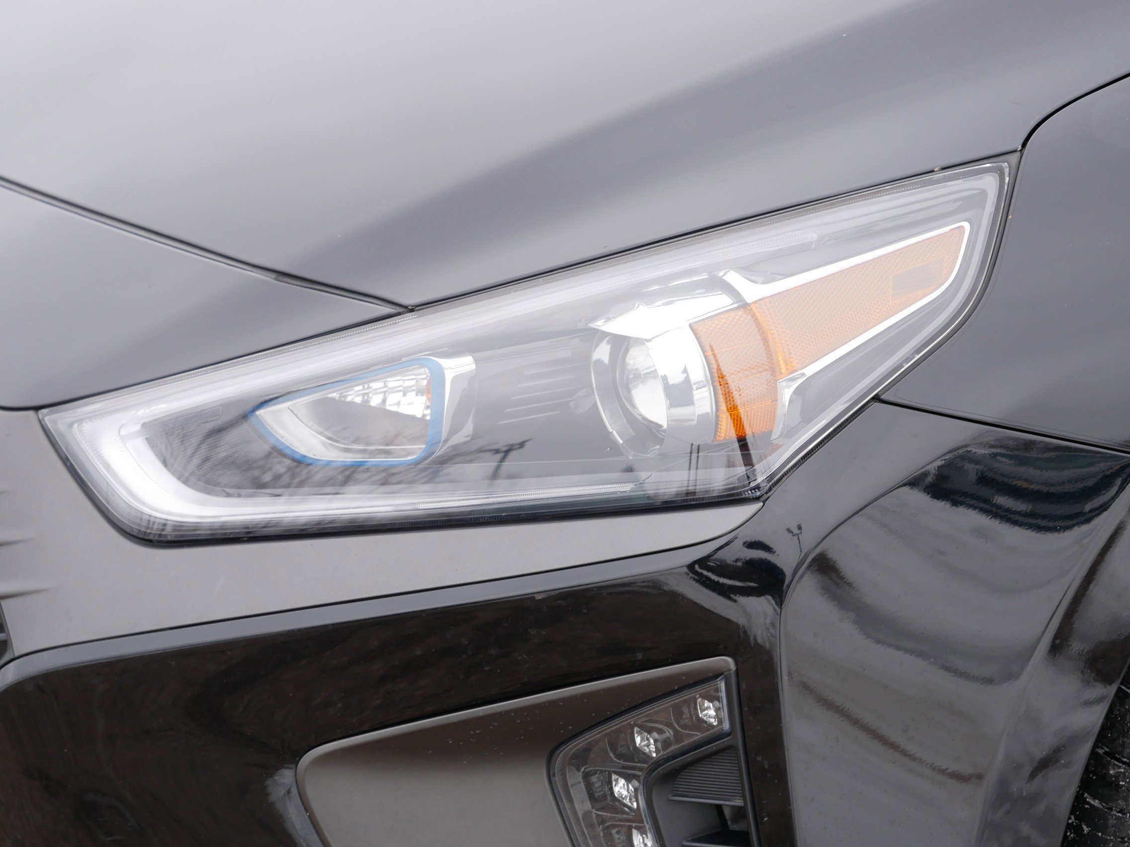 Used 2019 Hyundai Ioniq Limited w/ Ultimate Package 02 image 10