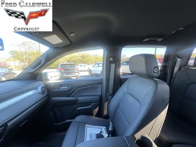 Used 2024 Chevrolet Colorado LT w/ LT Convenience Package III image 12