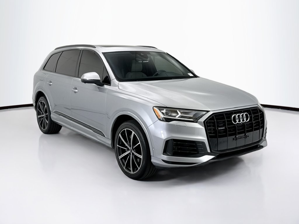 Used 2020 Audi Q7 3.0T Premium Plus w/ Premium Plus Package AWD/4WD image 3